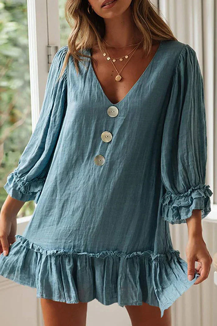 Mc | V-neck dresses and simple patchwork, fashionable simplicity