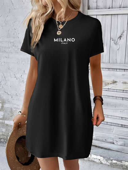 Casual T-shirt - 'Milano Italy' print and round collar