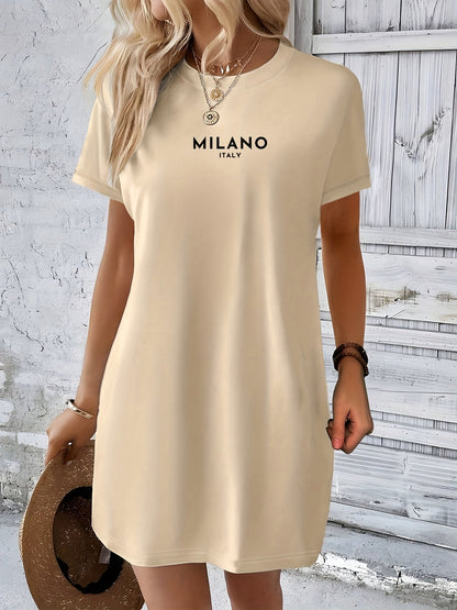 Casual T-shirt - 'Milano Italy' print and round collar