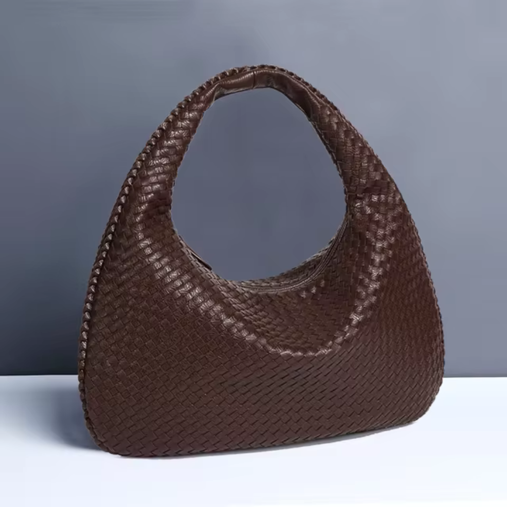 Claude - Elegant dumpling bag
