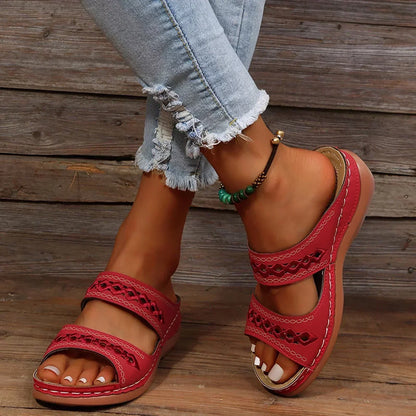 LP | Versatile and comfortable generic slippers