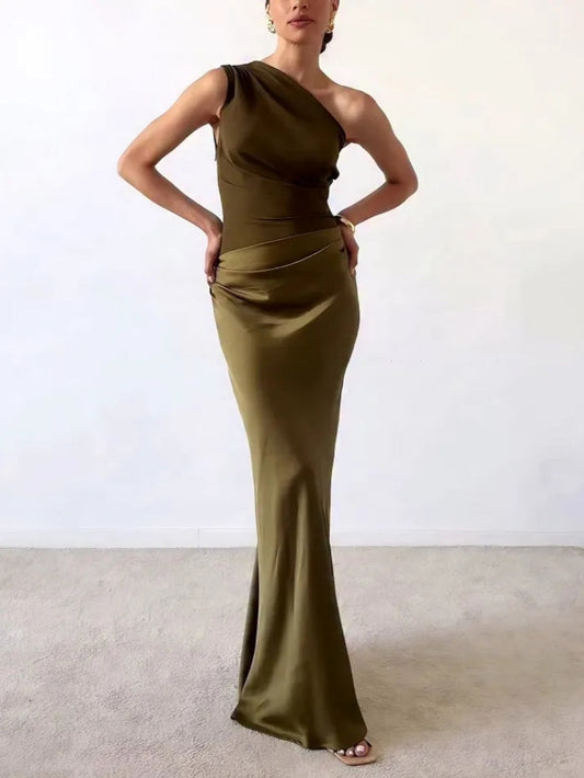 LD Long party dress with pleats and asymmetrical neckline