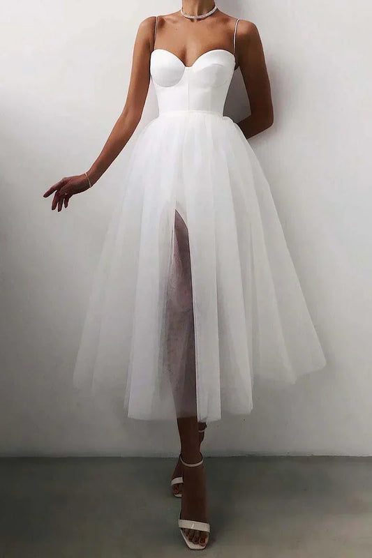 Esmeralda - Prom dress with spaghetti straps and straight bottom