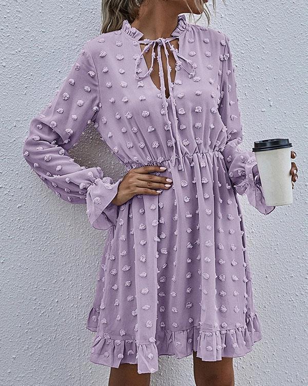 LP | Fashionable chiffon lace dress with ruffles at the waist