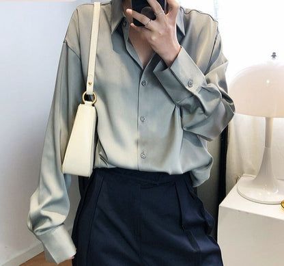 Vardi Dante™ Sanna Satin Blouse | An elegant blouse for women