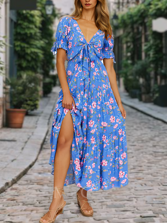 LD Casual beach dress with floral print, short sleeves and V-neck with slit