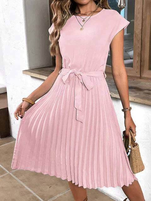 LP | Summer dress with short sleeves and pleats