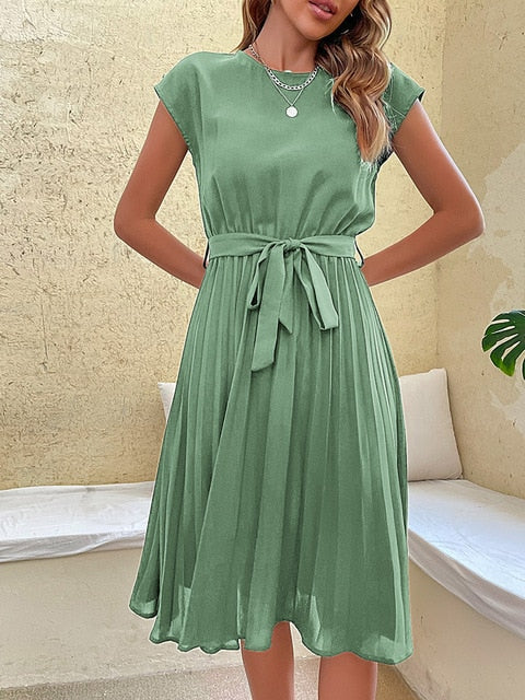 LP | Summer dress with short sleeves and pleats