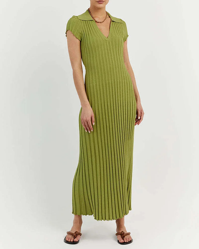 LP | Casual knit dress with pointed neckline