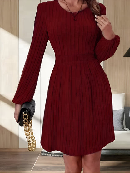 LP | Elegant midi dress in knitted fabric