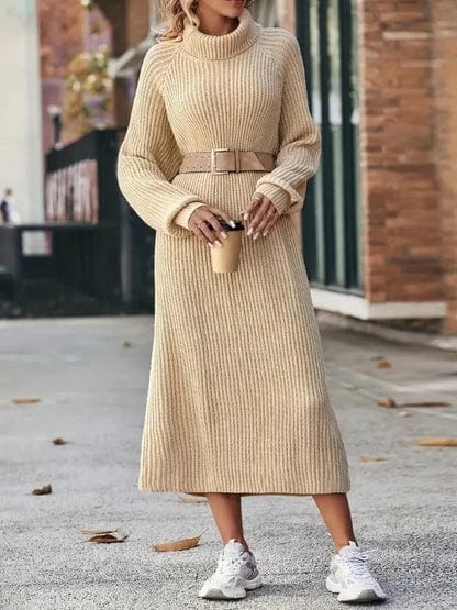 LP | Mariana Classic and comfortable winter dress
