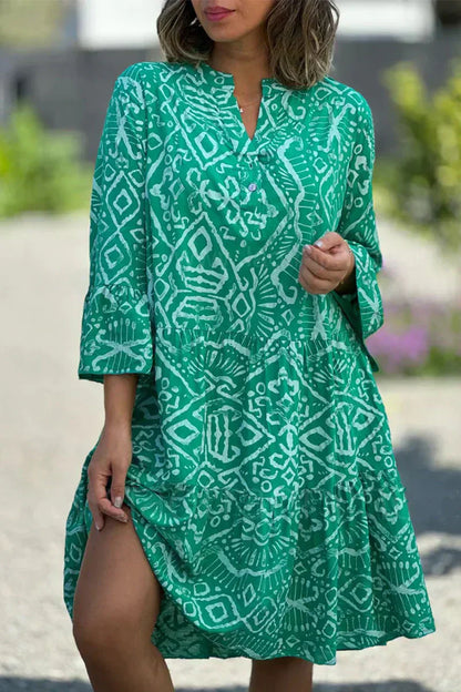 LP | Casual dress with geometric print and buttons, V-neck, tartan skirt