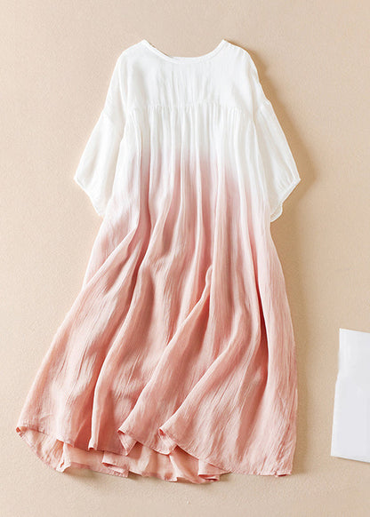 LP | Dresses with half sleeves and tapered neckline in shaded color patterns