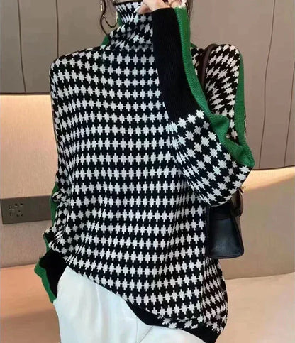 Isabelle Moreau | Women's Chic and Comfortable Patterned Turtleneck Sweater