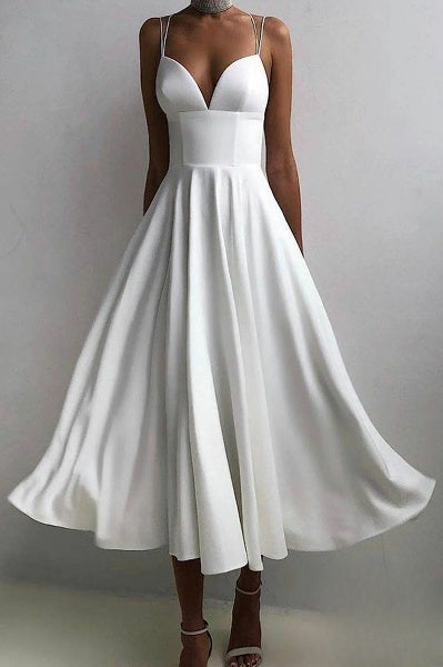 Monroe - Maxi dress with scoop neckline and back without frills