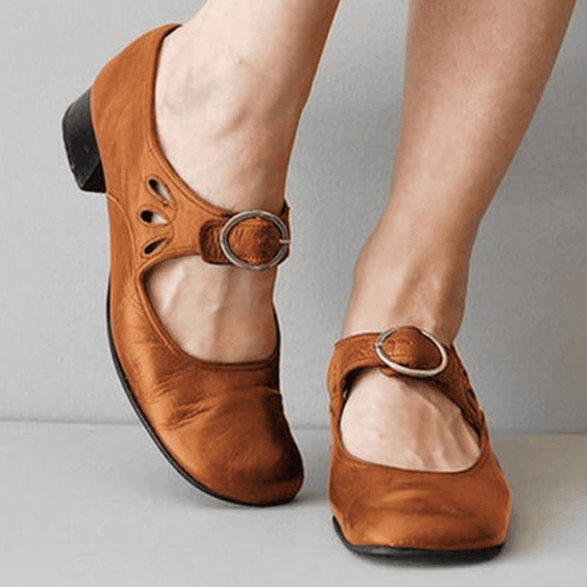 Paulina - the unique, comfortable leather sandal