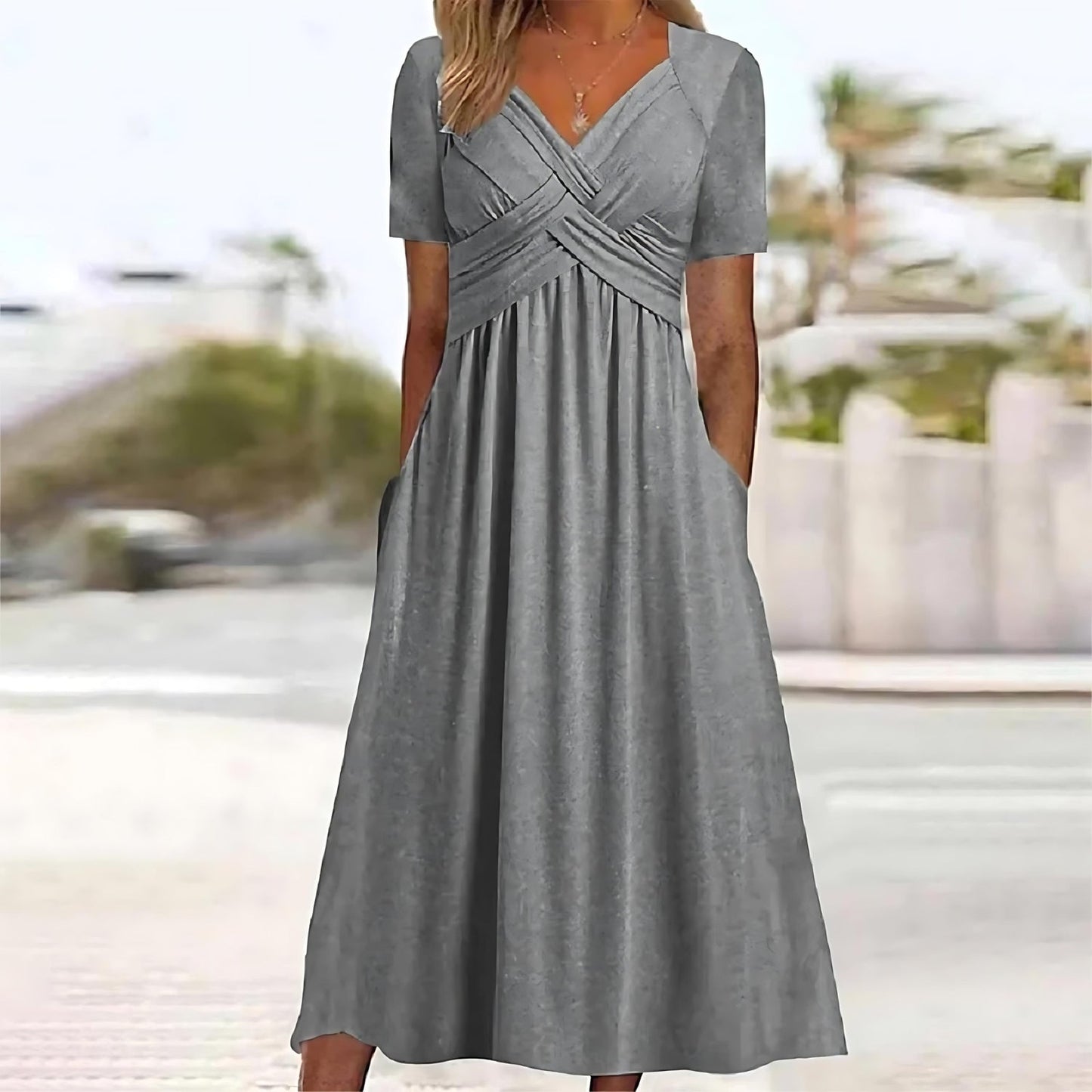 LP | Elegant midi dress with belly coverage