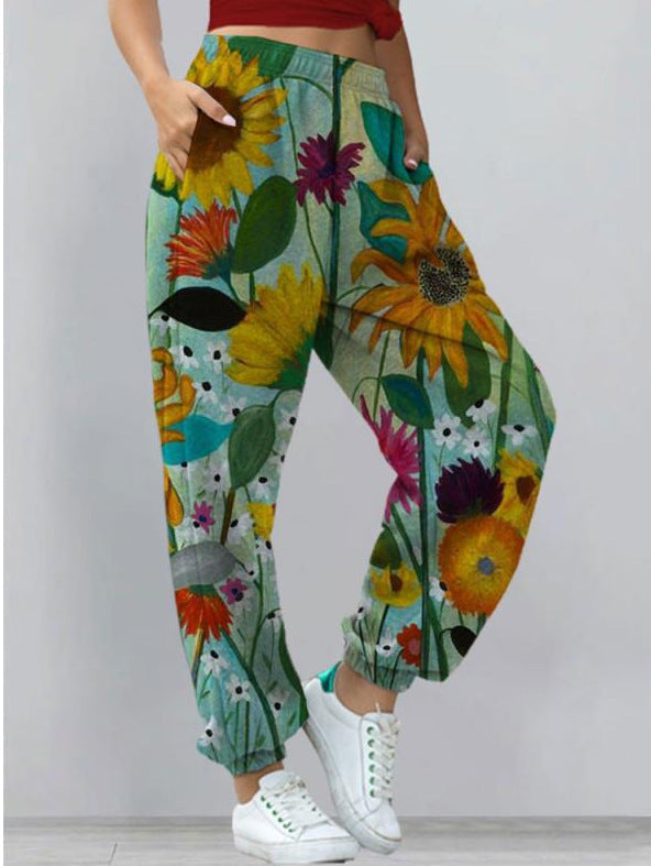 Chic and elegant printed pants