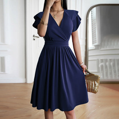 LP | Elegant midi dress with v-neckline