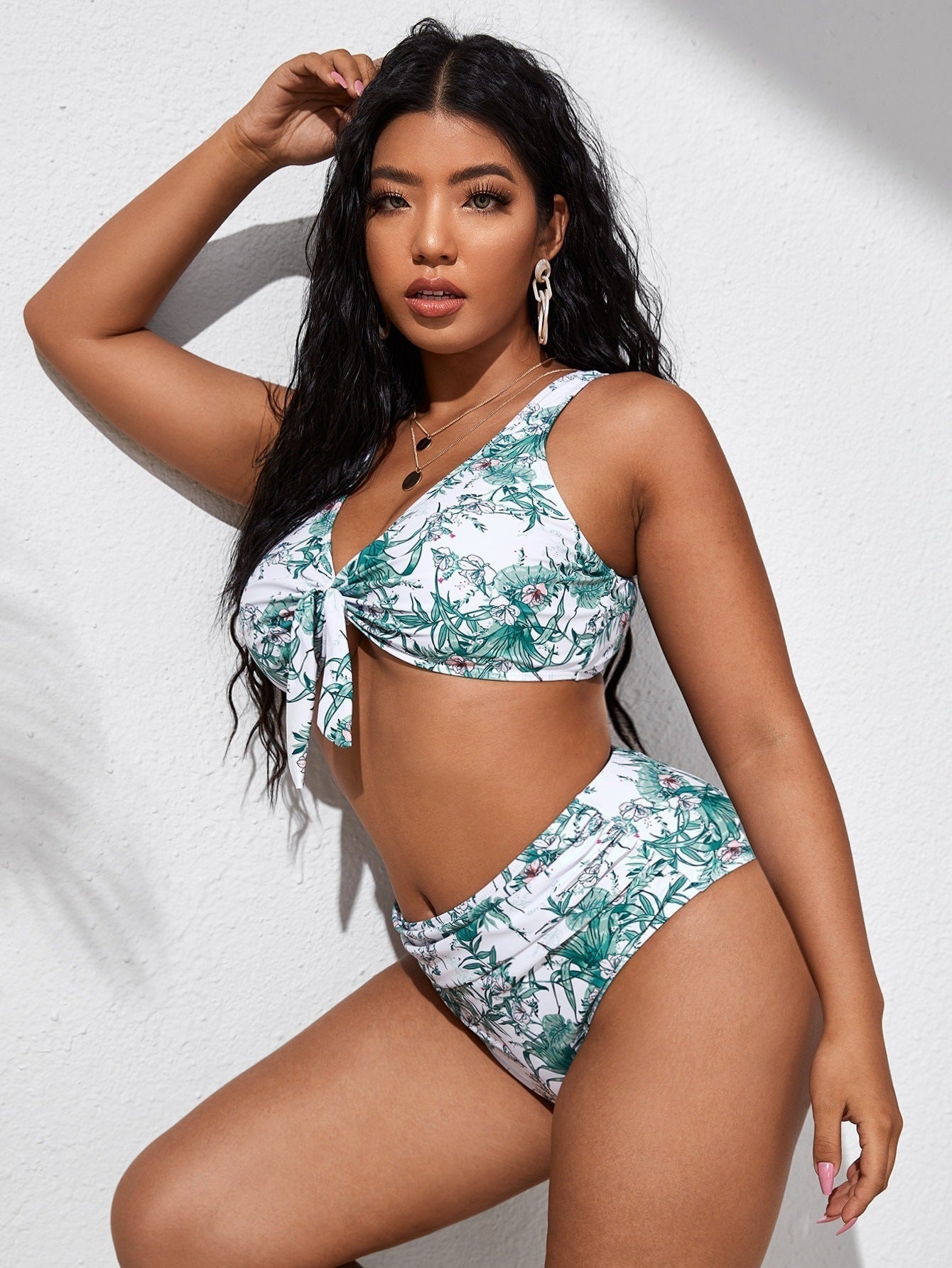 Fashionable and timeless Swimsuit