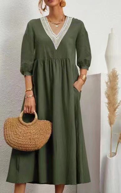 LP | Cotton and linen dress with V-neck, wide sleeves and lace