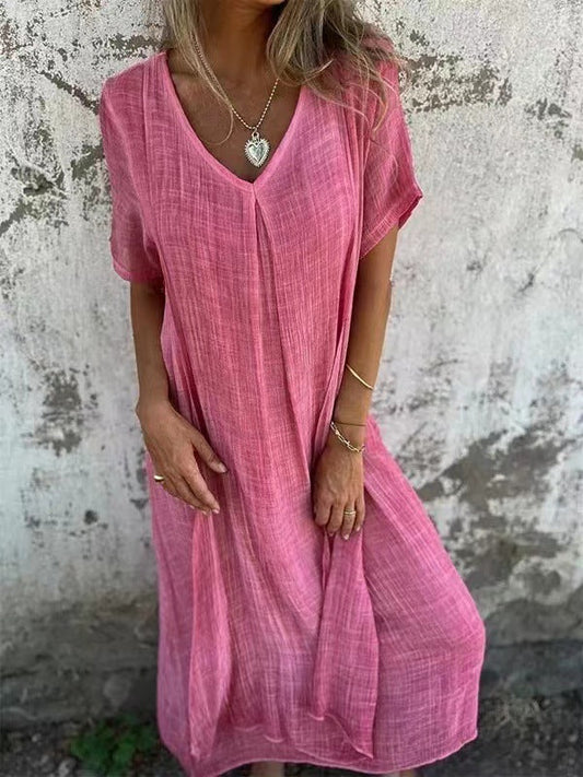 V-neck dress with natural style and relaxed design