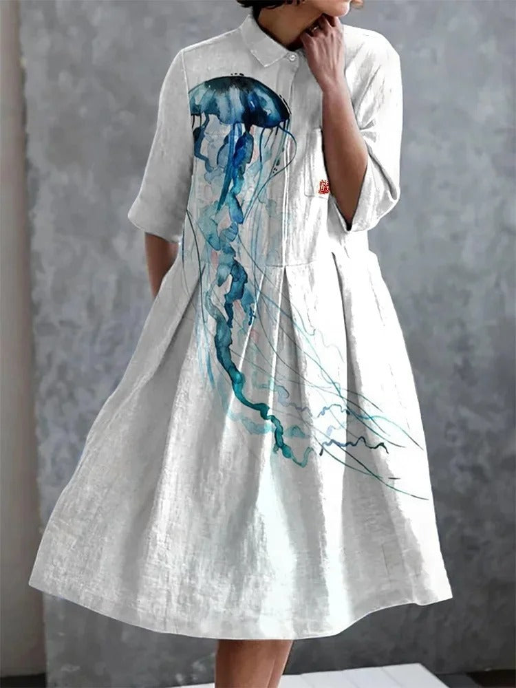 Elegant and refined Dress