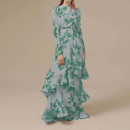 Mc | Fashionable dress with ruffles