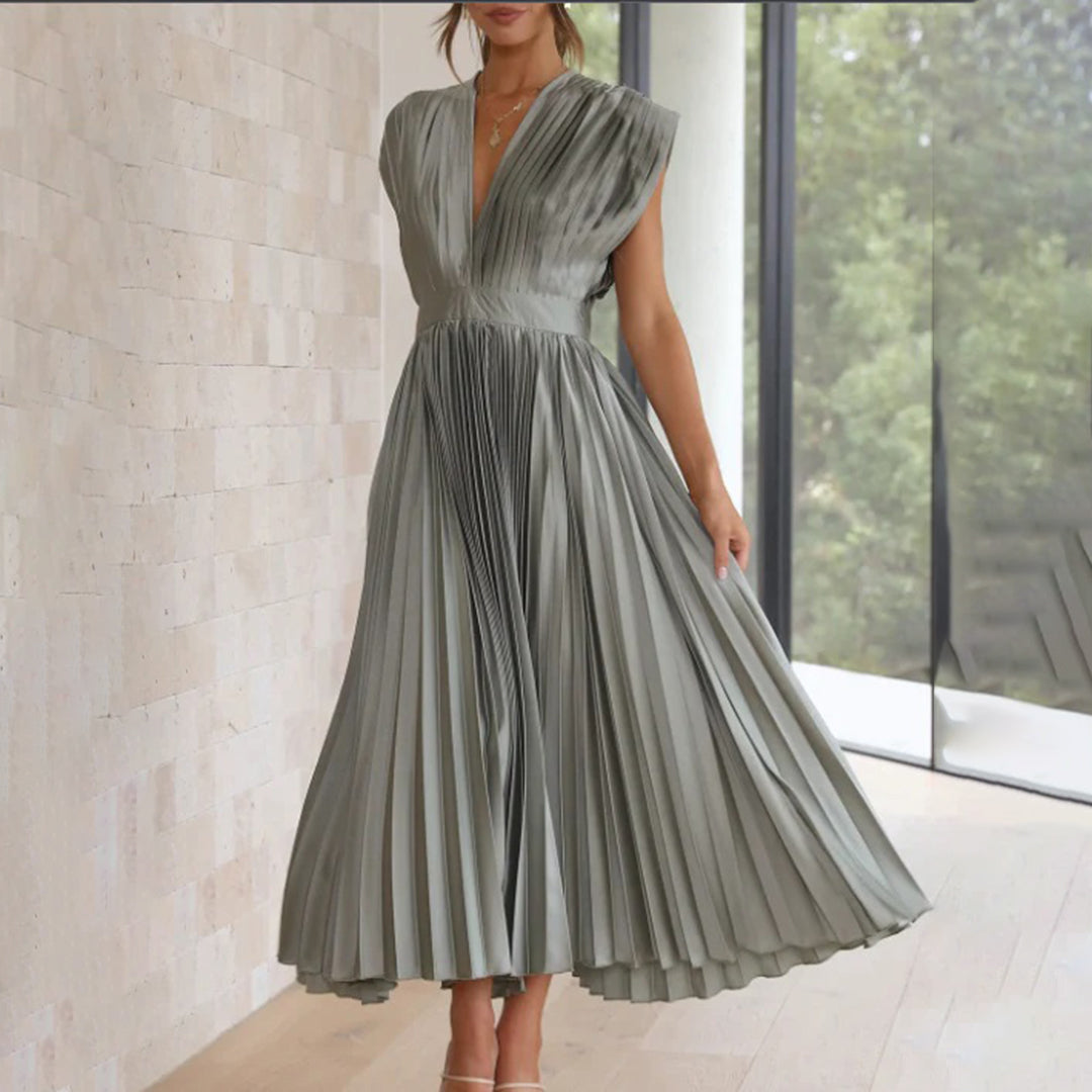 LP | Marilla Fashionable and minimalist summer dress