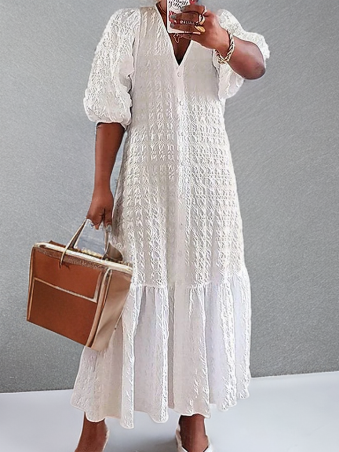 Mc | Casual dress with pleated buttons.