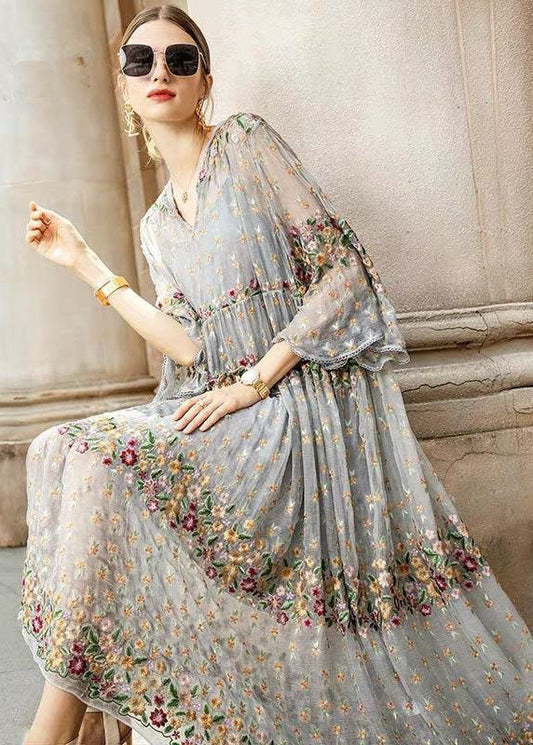 Patchi - Grey lace tulle dress with embroidered heart neckline
