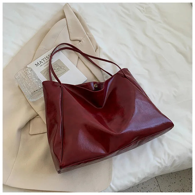Pernille | Elegant Handmade Leather Bag