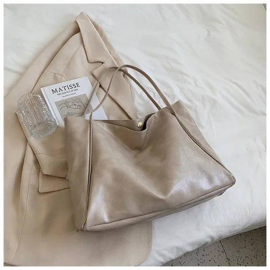 Pernille | Elegant Handmade Leather Bag
