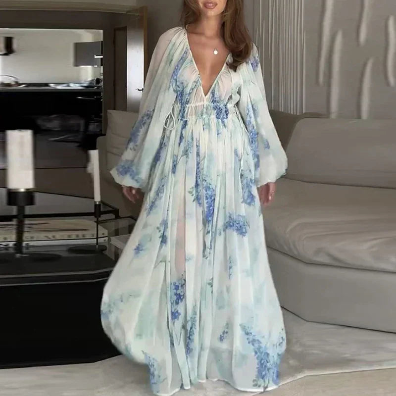 Mc | Elegant party dress with long sleeves and v-neckline