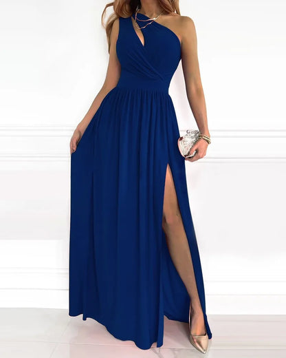 LP | Elegant long dress with one shoulder