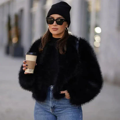Mila | Chic and Comfortable Women's Short Imitation Fur Coat