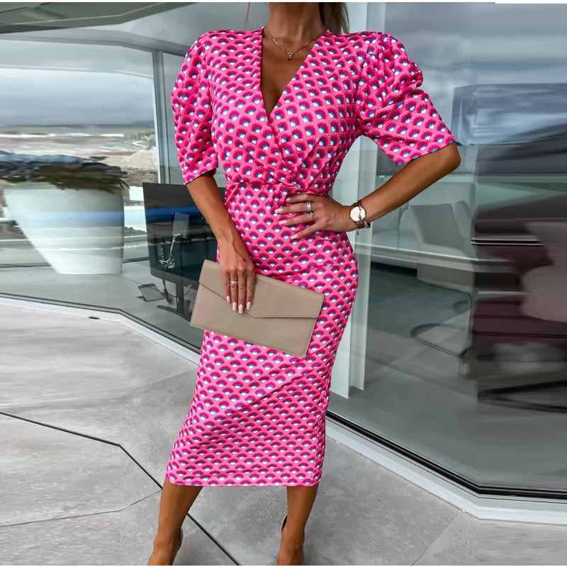 Mc | Elegant slim-fit party dress with graphic print