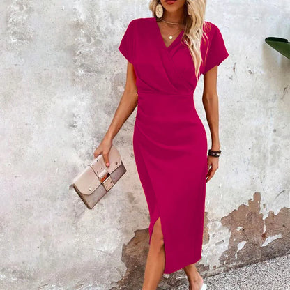 LD | Lightweight mini dress with V-neck for casual elegance