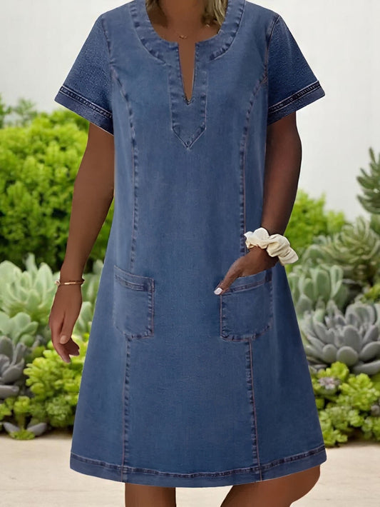 Dress made of soft denim with a casual cut