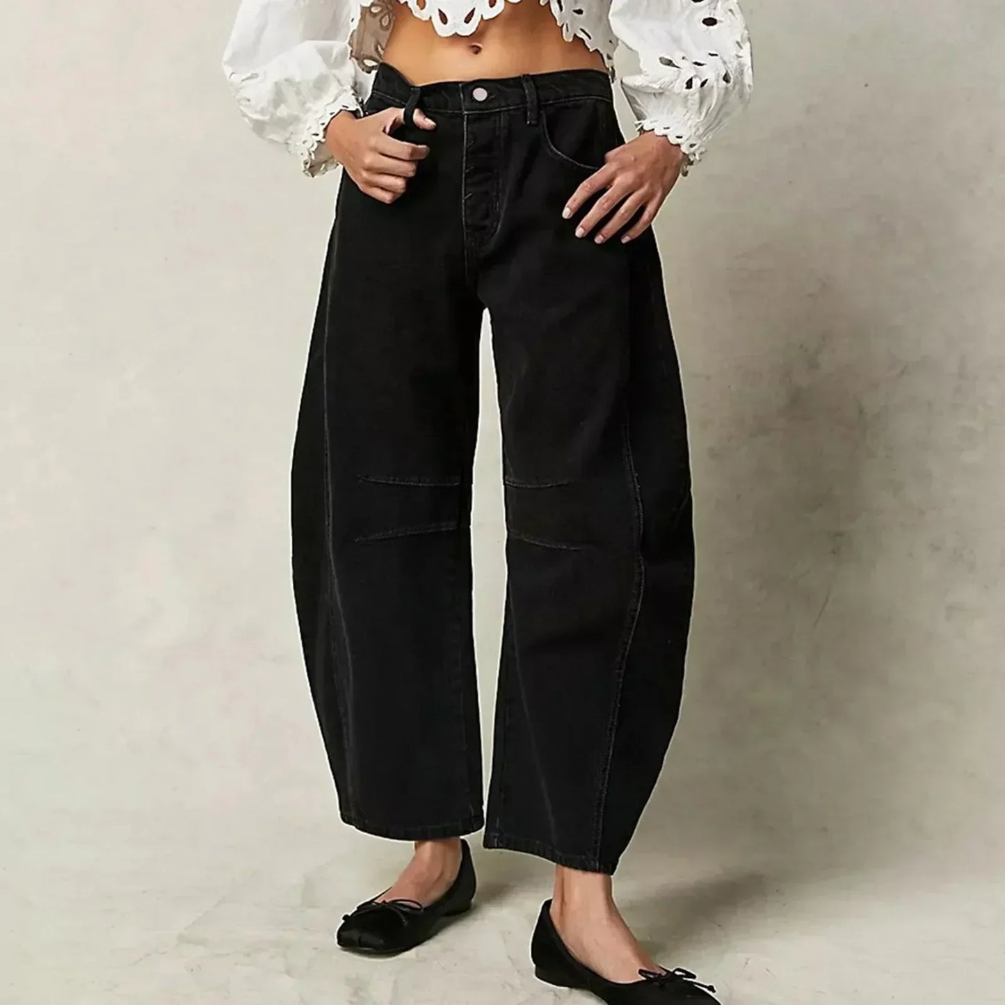 Women's wide-leg jeans