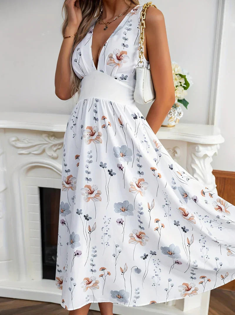 Elegant dress with floral print and V-neckline