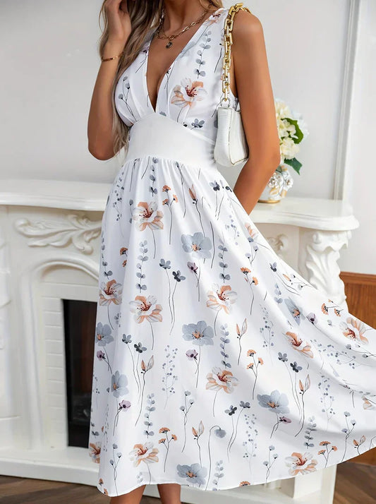 Elegant dress with floral print and V-neckline