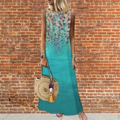 Mc | Long dress with round neckline and floral pattern.