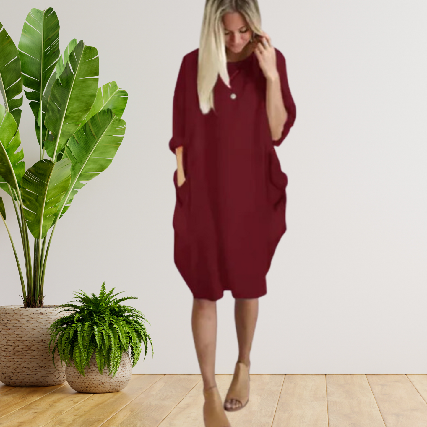 LP | Dress with wide pockets and long sleeves