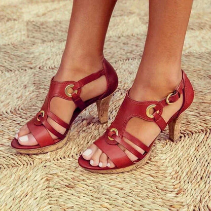 Cruz - this season's trendy sandal (stability comfort+heel)!