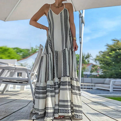 Mc | Sleeveless elegant dress with ruffle and casual print