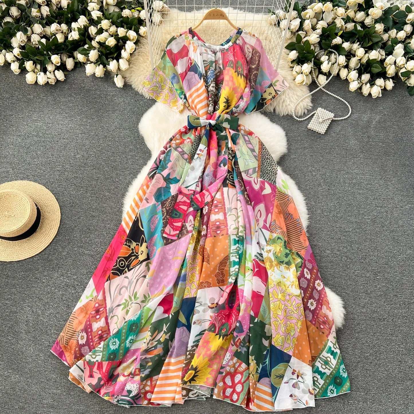 LP | Elegant dress with print