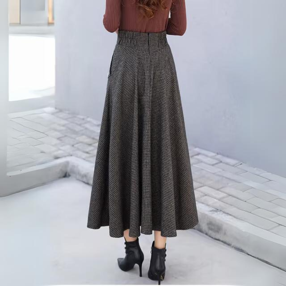 Solene | Warm long skirt