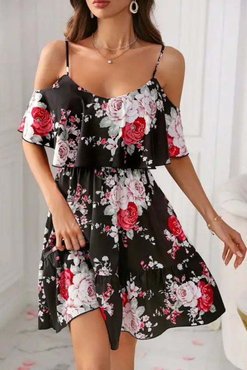 Tullia | Romantic Off-shoulder Waist Dress