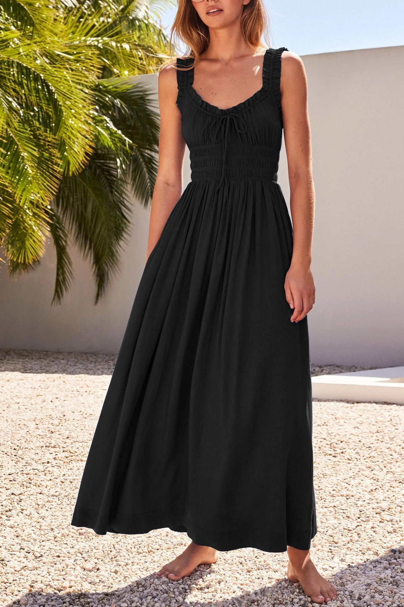 LP | V-neck midi dress with smocked workmanship